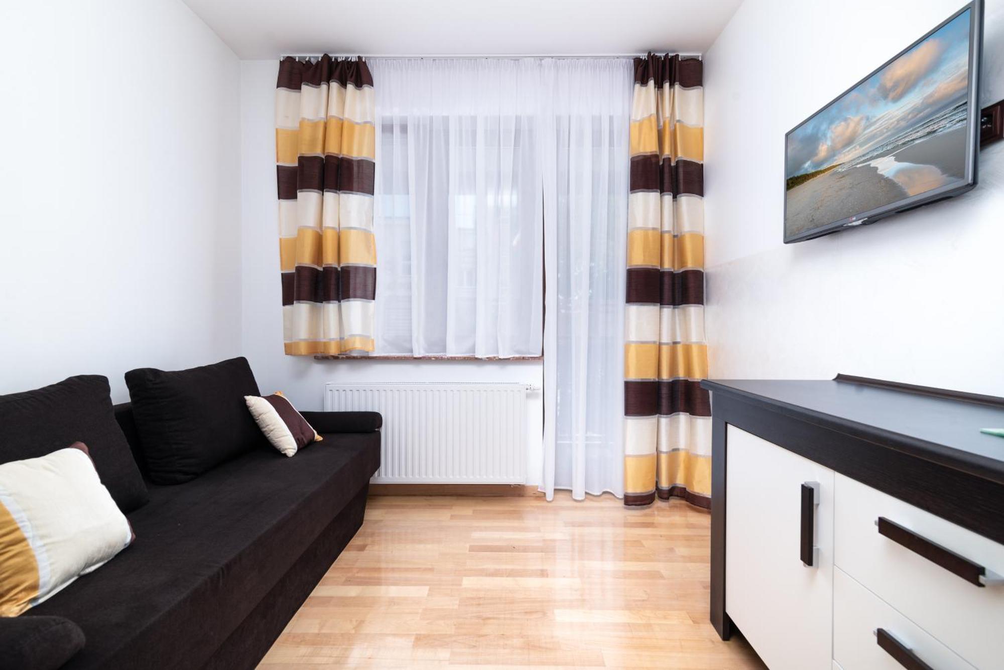 Willa Rubin -Noclegi, Pokoje Krynica Morska, Apartamenty Ngoại thất bức ảnh